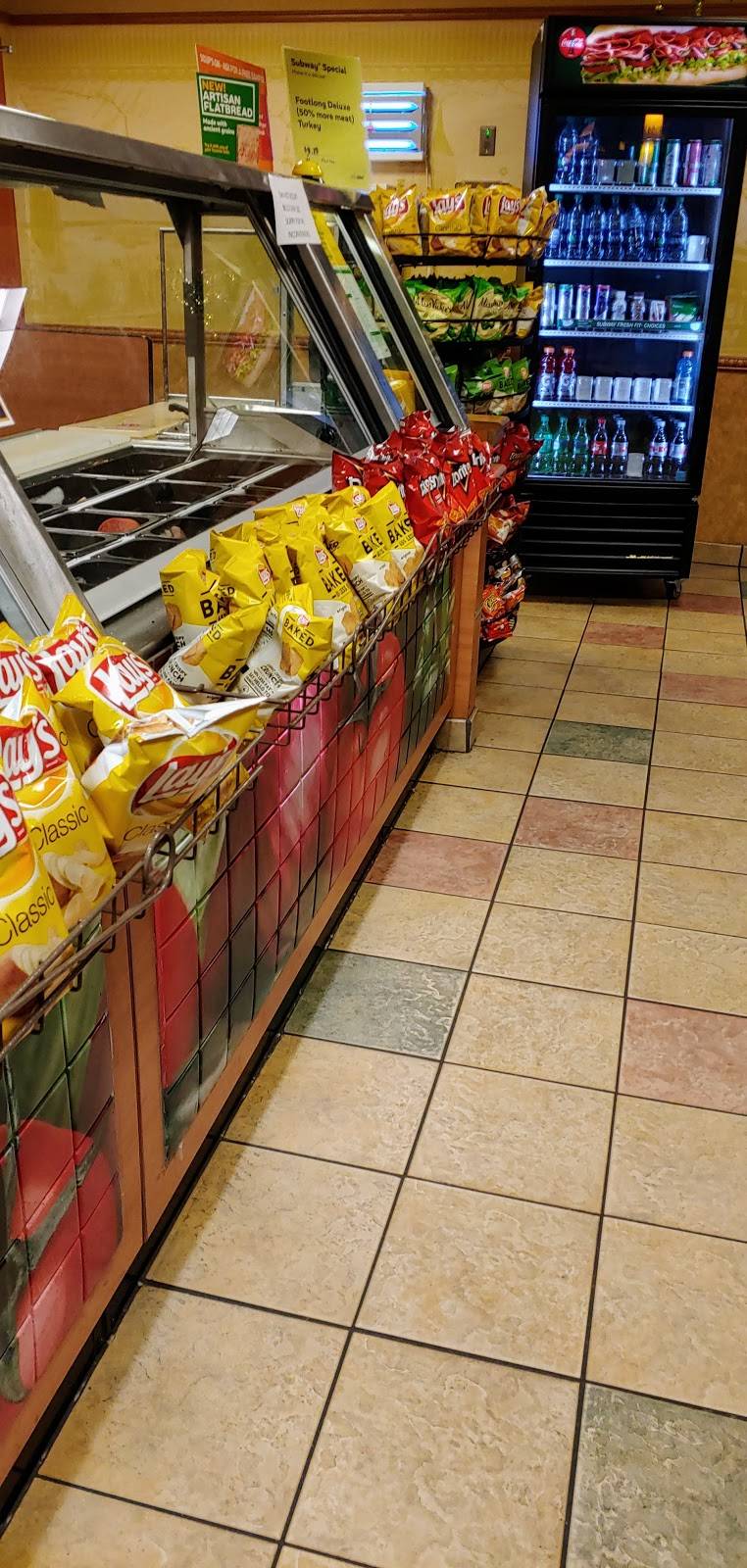 Subway | restaurant | 1020 N Porter Ave, Norman, OK 73071, USA | 4053647571 OR +1 405-364-7571