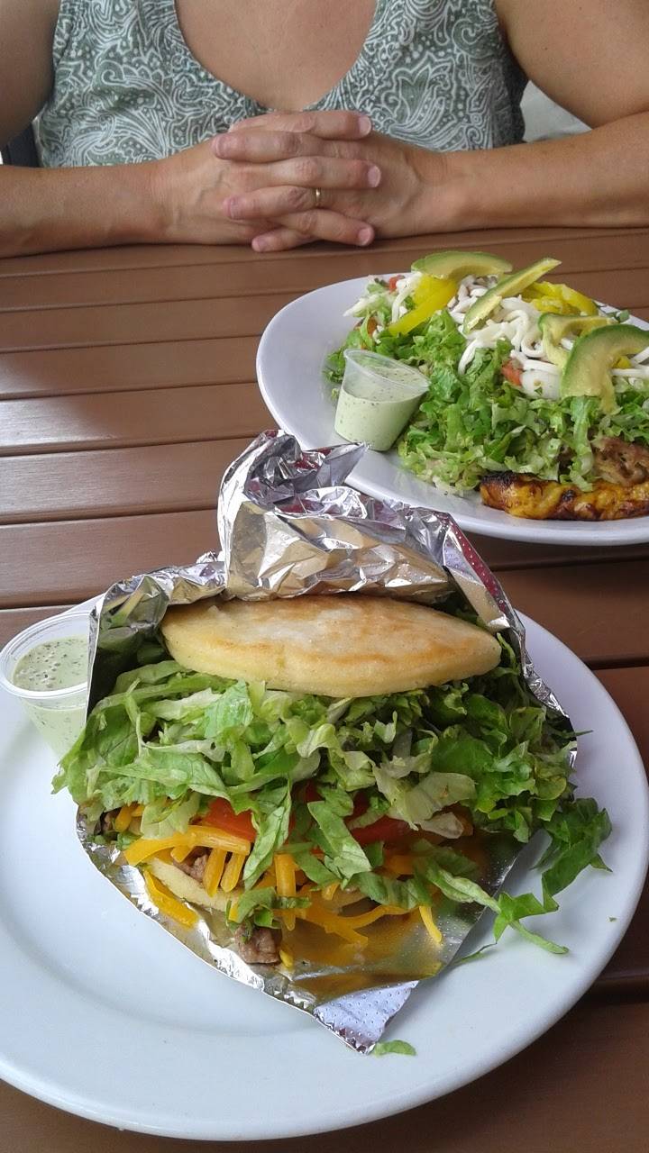 Arepazo Tapas and Wine | restaurant | 93 N High St, Gahanna, OH 43230, USA | 6144717296 OR +1 614-471-7296