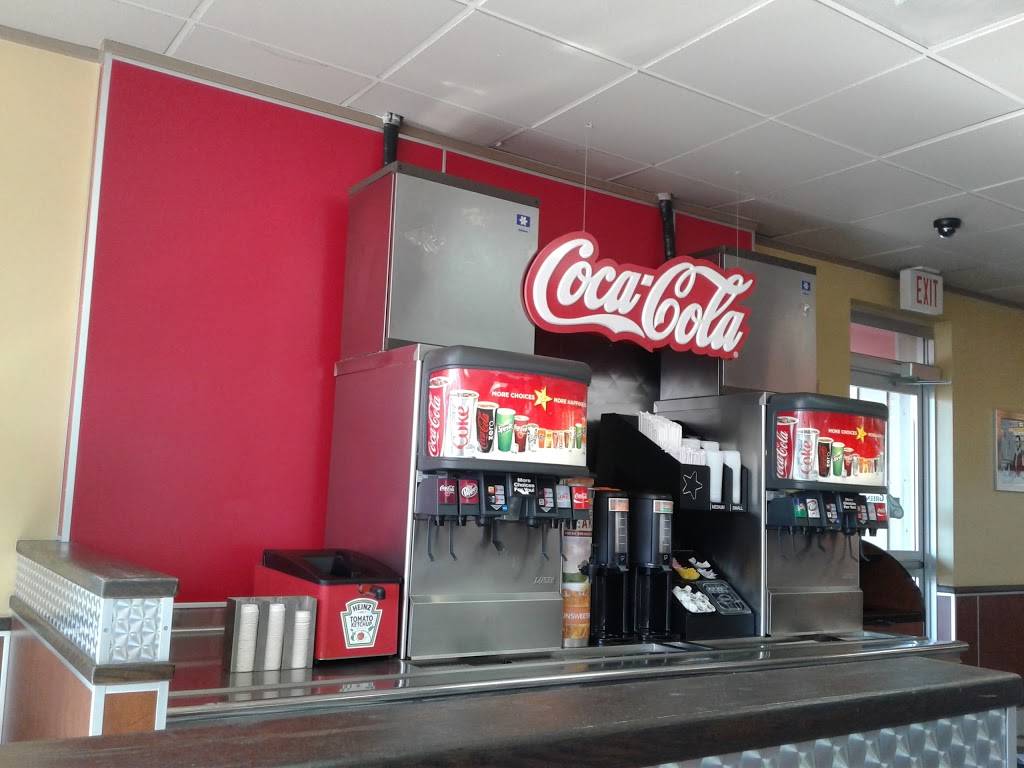 Carls Jr. | restaurant | 575 SE 10th Ave, Hillsboro, OR 97123, USA | 5036936201 OR +1 503-693-6201