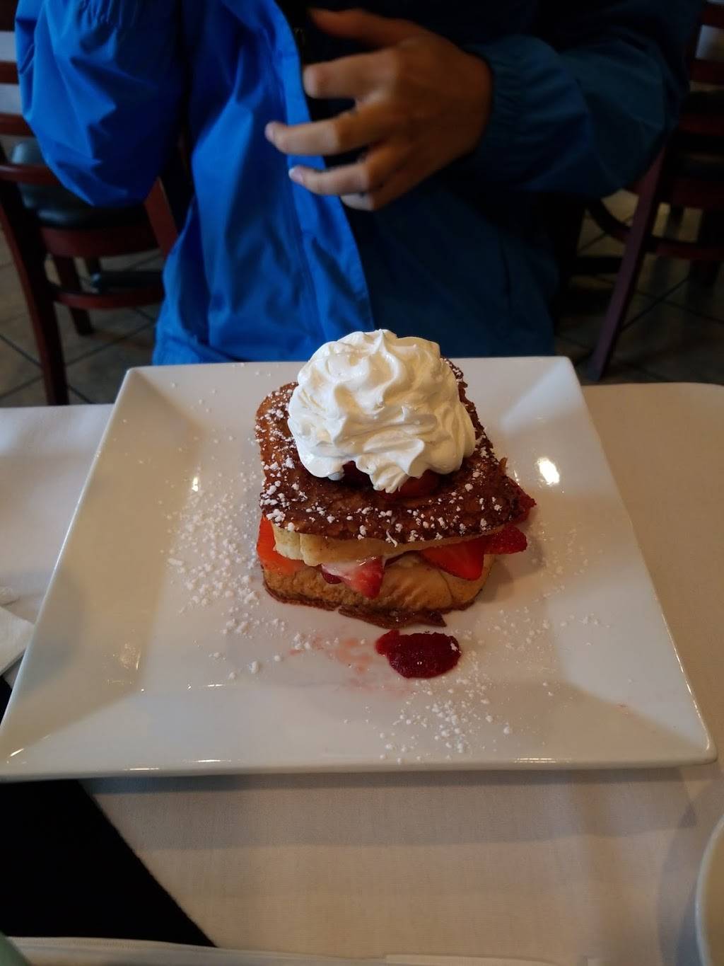 Tapenade Bistro | restaurant | 2509 S Queen St, York, PA 17402, USA | 7177411234 OR +1 717-741-1234