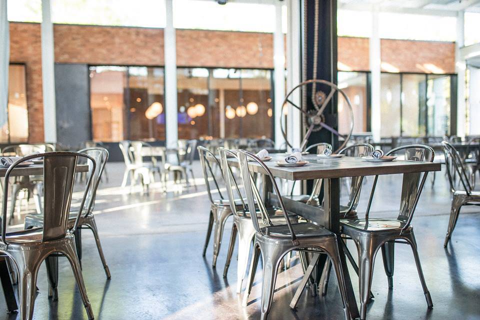 Wheelhouse | restaurant | 1617 Hi Line Dr Ste. 390, Dallas, TX 75207, USA | 2143075690 OR +1 214-307-5690