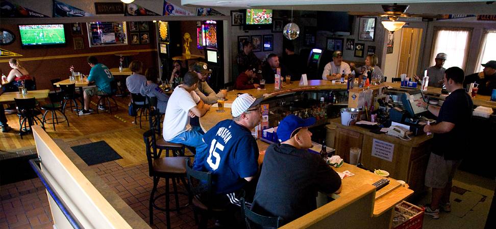 Danas Time Out | restaurant | 258 Hamilton St, Geneva, NY 14456, USA | 3157812107 OR +1 315-781-2107