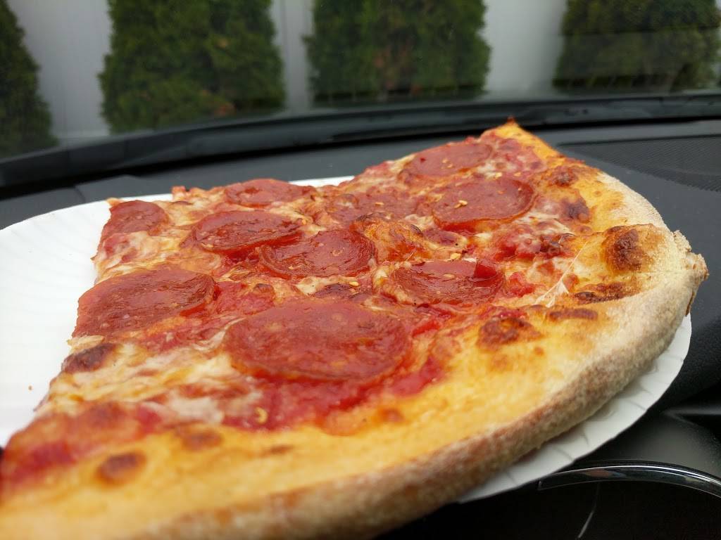 Slice | restaurant | 319 Salem St, Wakefield, MA 01880, USA | 7812139998 OR +1 781-213-9998