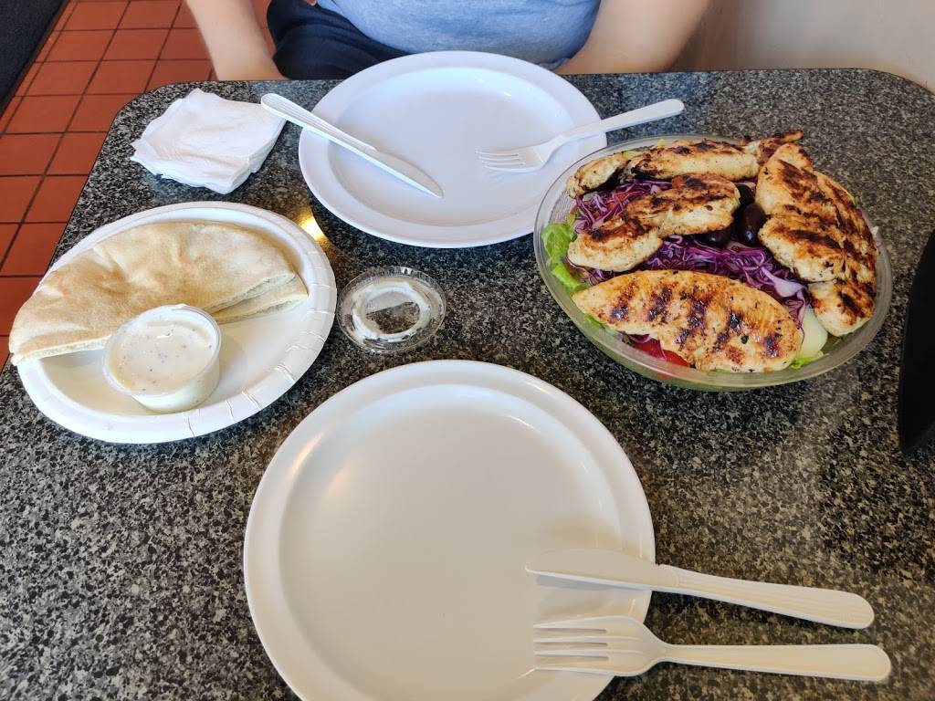 Half-Shell | restaurant | 1760 Massachusetts Ave, Cambridge, MA 02138, USA | 6178769596 OR +1 617-876-9596