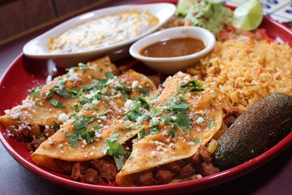 La Hacienda Mexican Restaurant | restaurant | 620 SE Everett Mall Way #200, Everett, WA 98208, USA | 4253550858 OR +1 425-355-0858