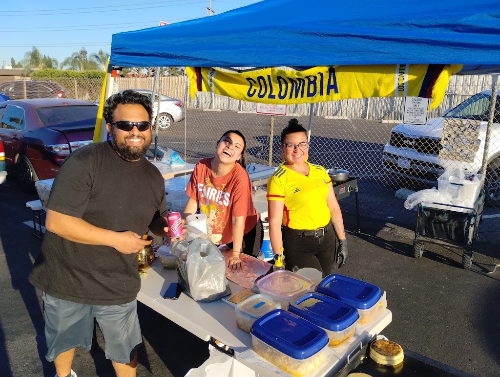 Las Parceras | restaurant | 3157 W Harvard St, Santa Ana, CA 92704, USA | 7148309819 OR +1 714-830-9819