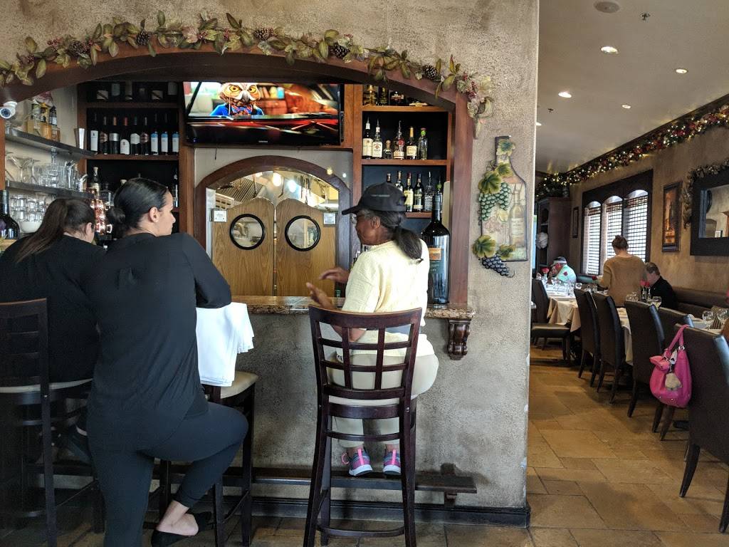 Olivios Trattoria | restaurant | 585 E Los Angeles Ave, Simi Valley, CA 93065, USA | 8057913705 OR +1 805-791-3705