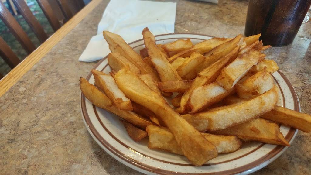 Fort Colony Family Diner Inc | restaurant | 5102 Avenue O, Fort Madison, IA 52627, USA | 3193725759 OR +1 319-372-5759