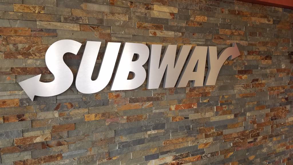 Subway | restaurant | 9213 Huron St, Thornton, CO 80260, USA | 3036502456 OR +1 303-650-2456