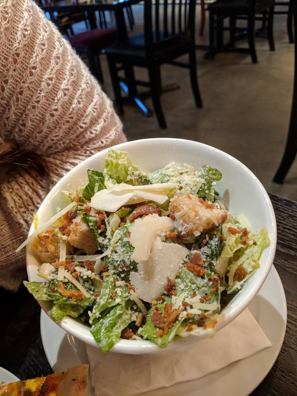 East Side Marios Peterborough | restaurant | 933 Lansdowne St W, Peterborough, ON K9J 1Z5, Canada | 7057402114 OR +1 705-740-2114