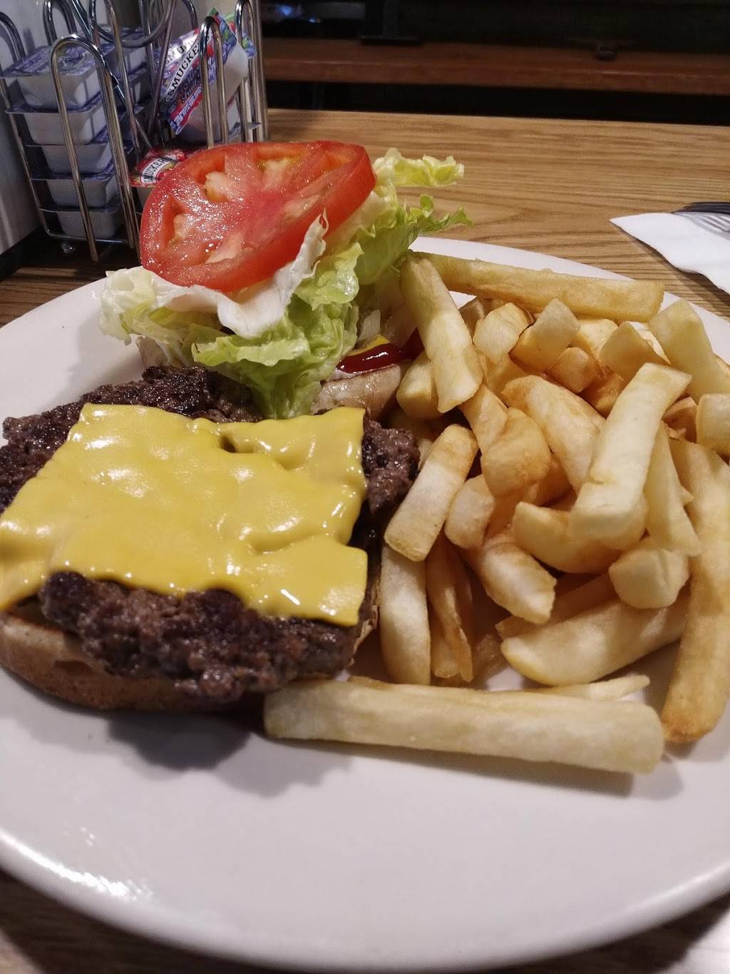 Green Lantern Inc | restaurant | 509 Broadway St, Toledo, OH 43604, USA | 4192413752 OR +1 419-241-3752