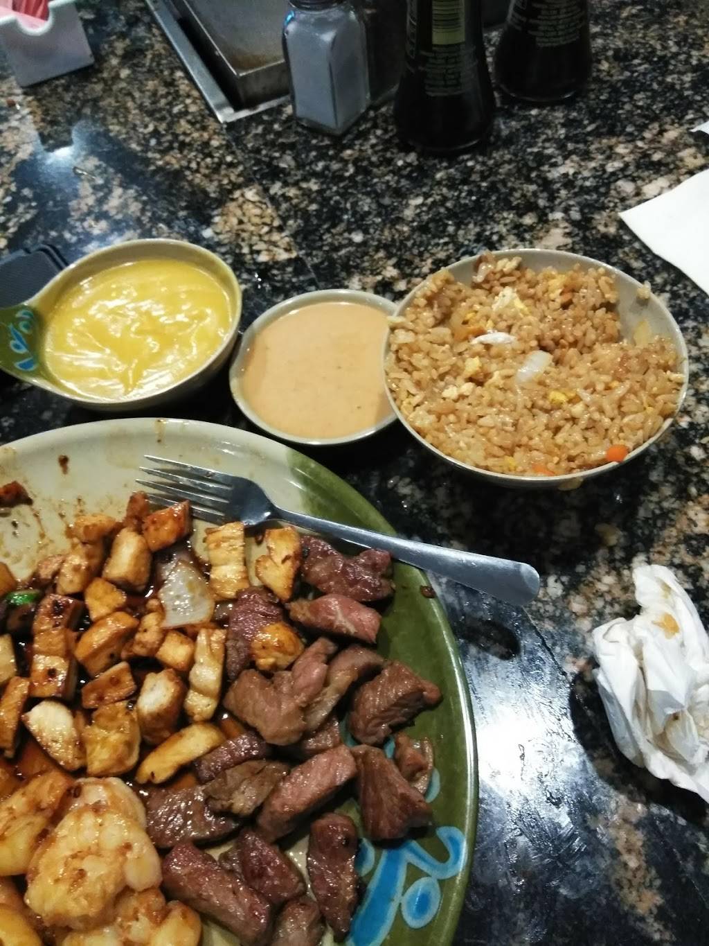 Fuji Japanese Steakhouse & Sushi Bar | restaurant | 5701 Longview Rd, Kansas City, MO 64137, USA | 8167650322 OR +1 816-765-0322