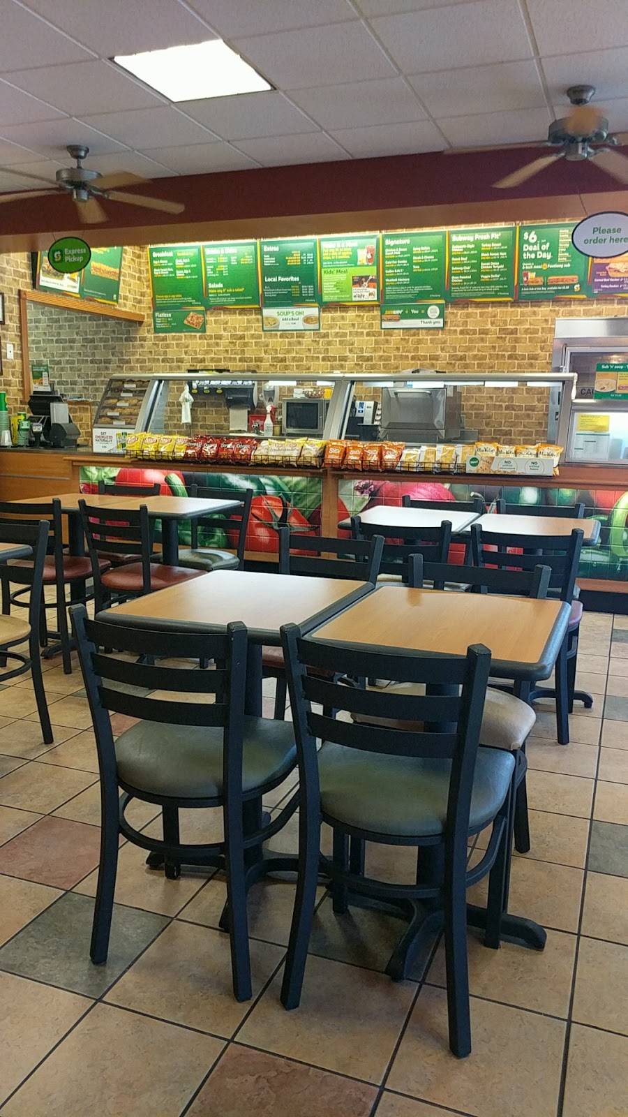 Subway | restaurant | 7211 W Jefferson Blvd, Fort Wayne, IN 46804, USA | 2604329299 OR +1 260-432-9299