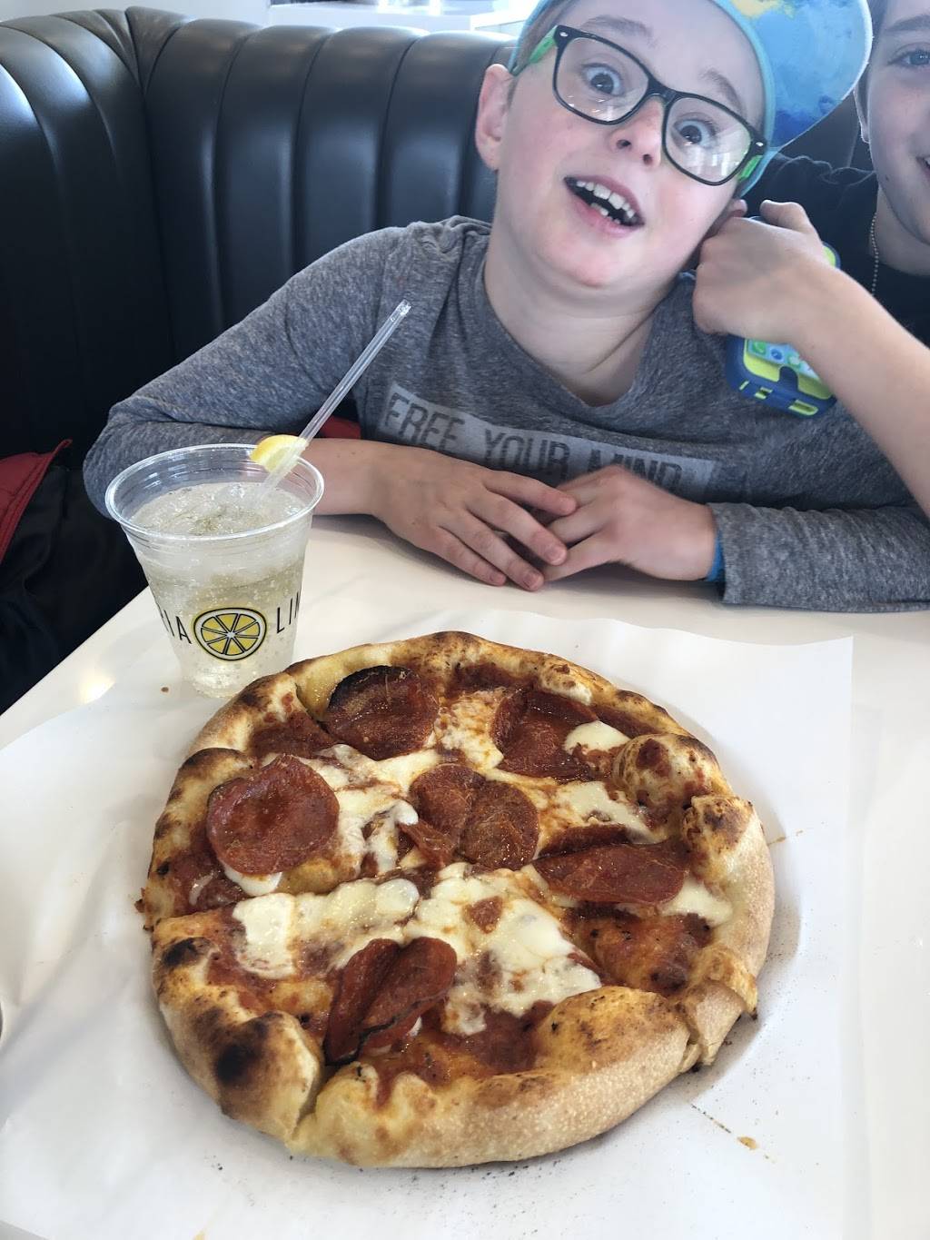 Pizzeria Limone | restaurant | 1249 E Main St #120, Lehi, UT 84043, USA | 8013318820 OR +1 801-331-8820