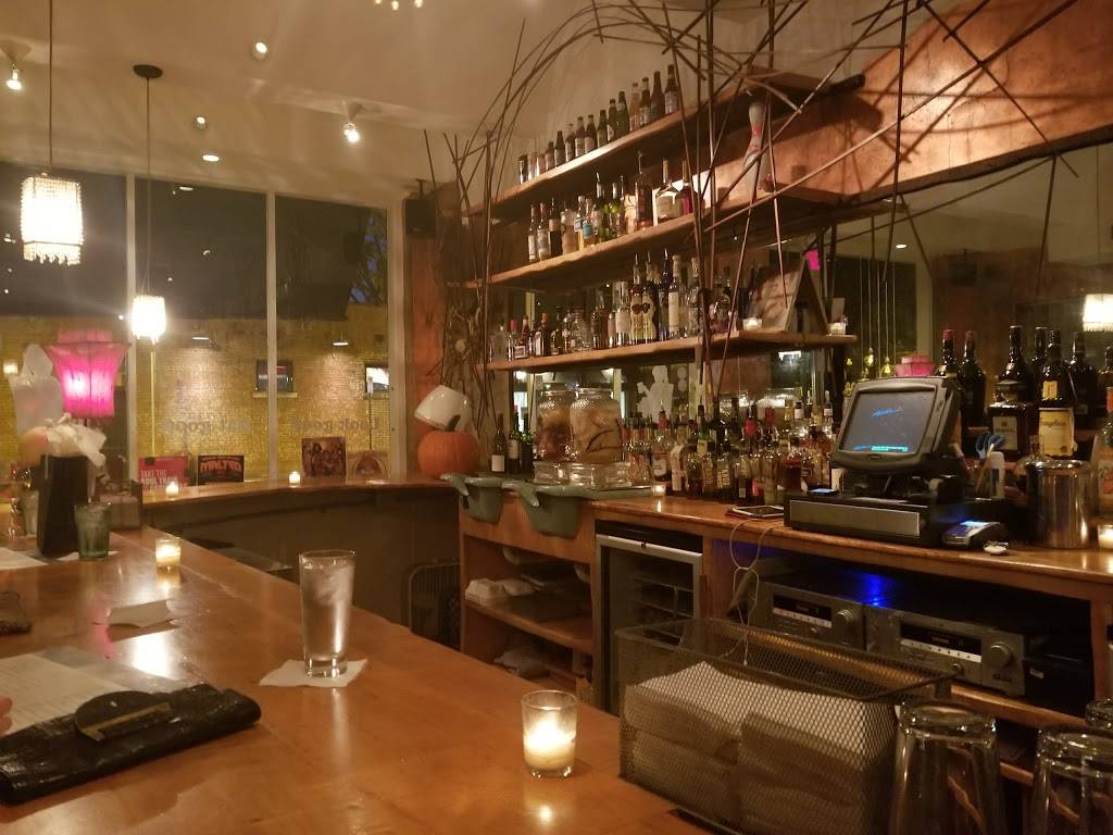 The Beauty Shop | restaurant | 966 Cooper St, Memphis, TN 38104, USA | 9012727111 OR +1 901-272-7111