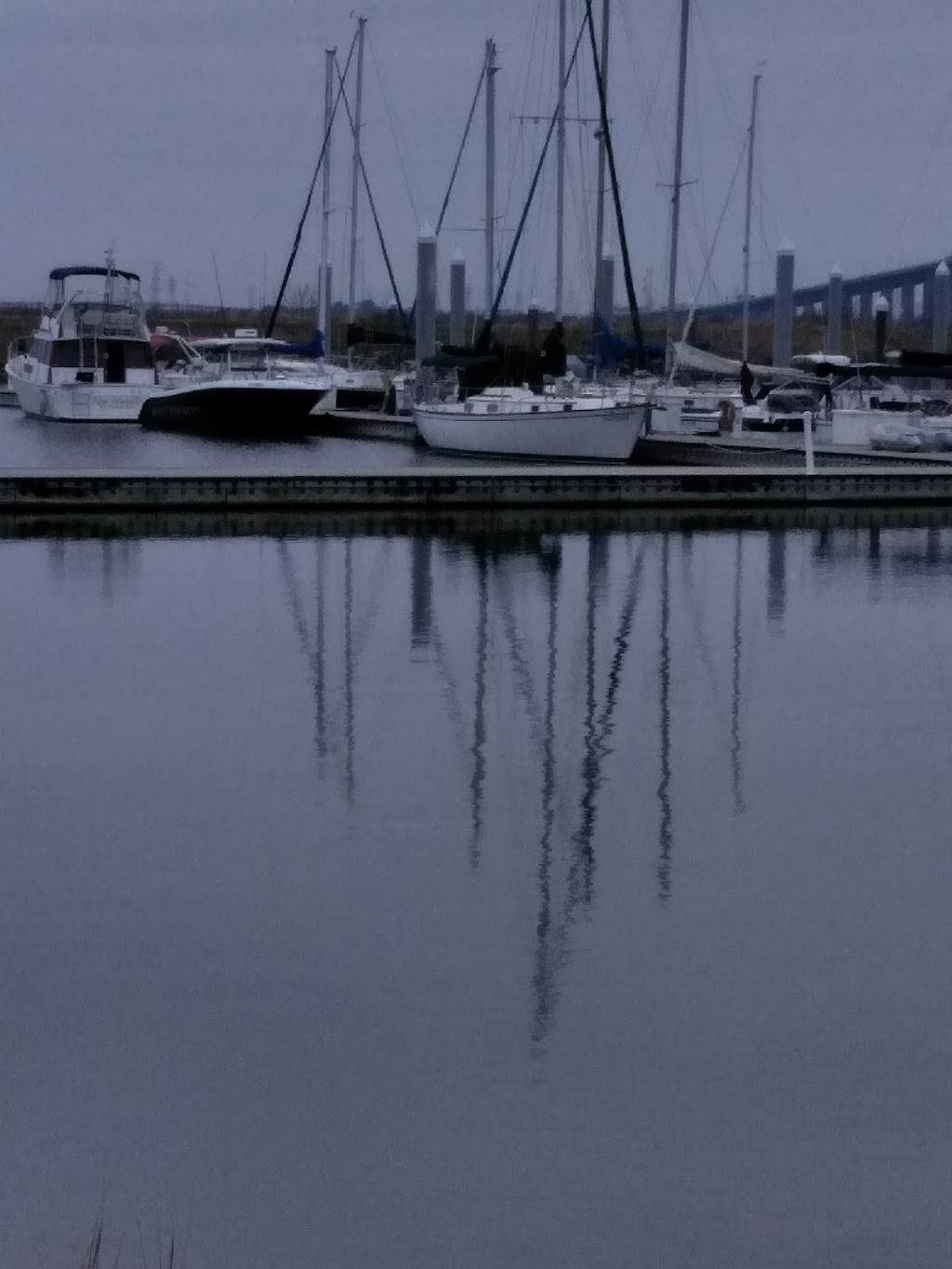 Whites Multicultural Center | restaurant | 307 N Erskine St, Angleton, TX 77515, USA | 9798644334 OR +1 979-864-4334