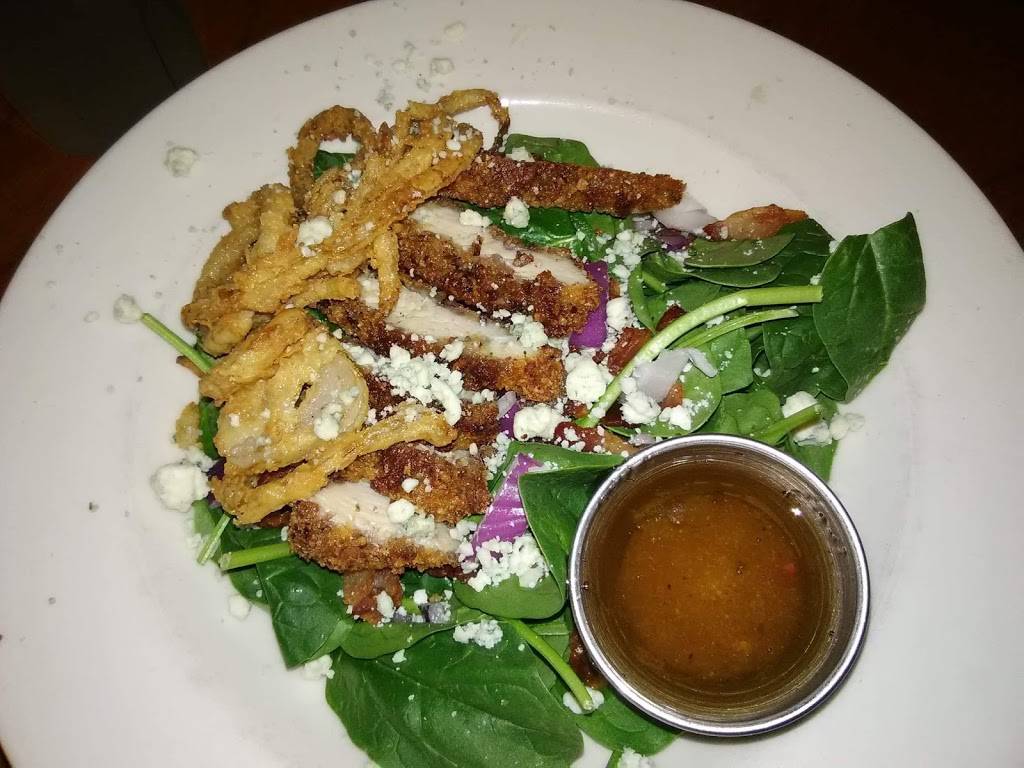 Johnny Carinos | restaurant | 870 Creekview Dr, Columbus, IN 47201, USA | 8123722266 OR +1 812-372-2266