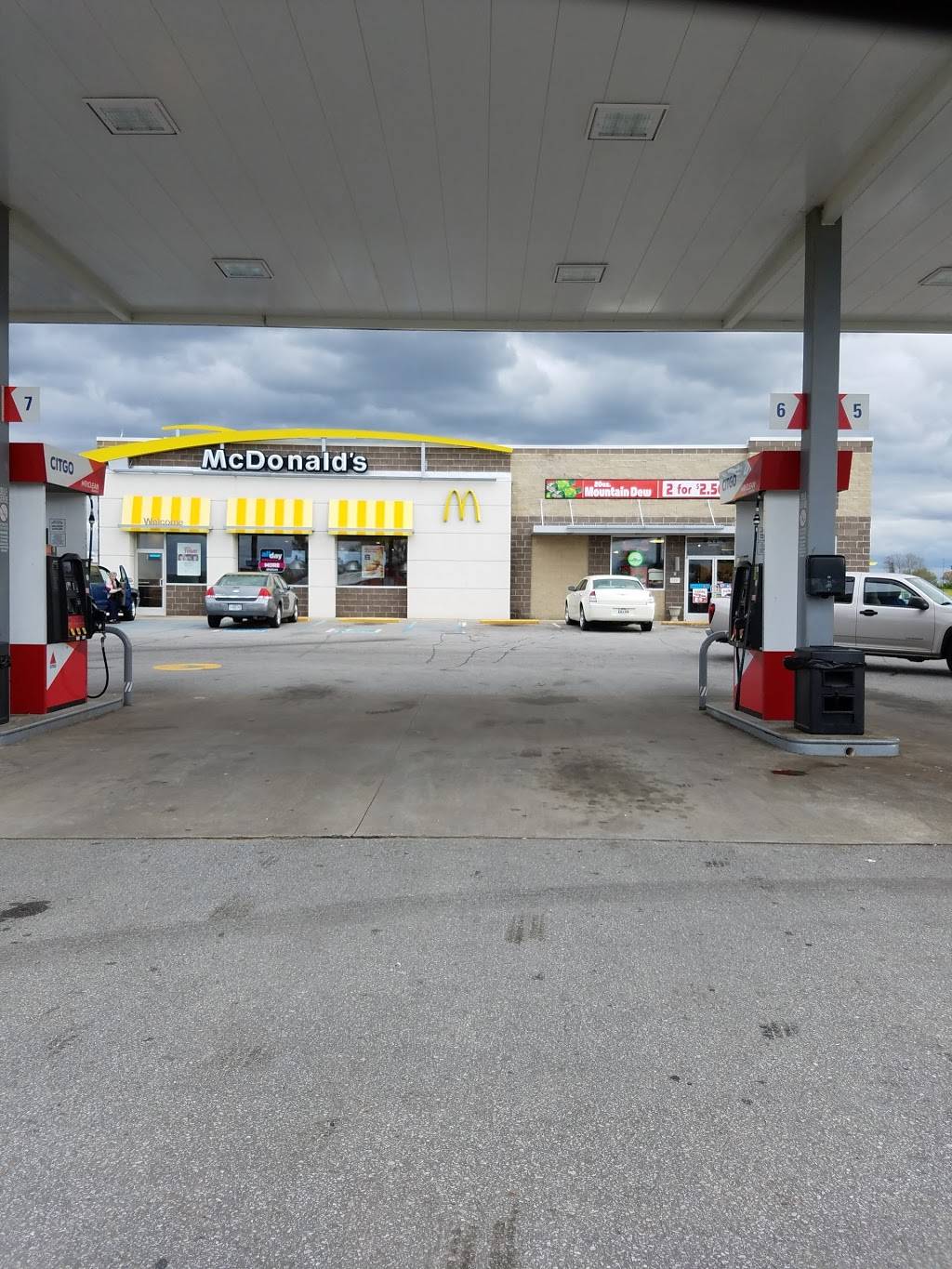 McDonalds | cafe | 4101 B Highway 412 South, Bells, TN 38006, USA | 7316636118 OR +1 731-663-6118