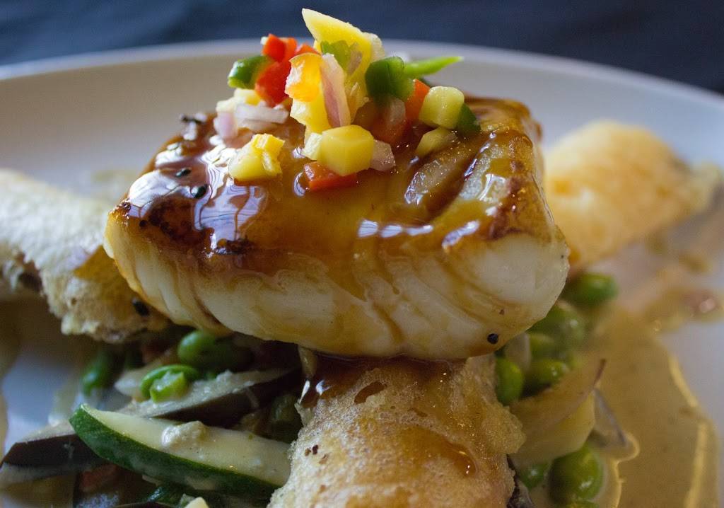 Sky Fine Dining | restaurant | 3600 SW 38th Ave # 6, Ocala, FL 34474, USA | 3522910000 OR +1 352-291-0000