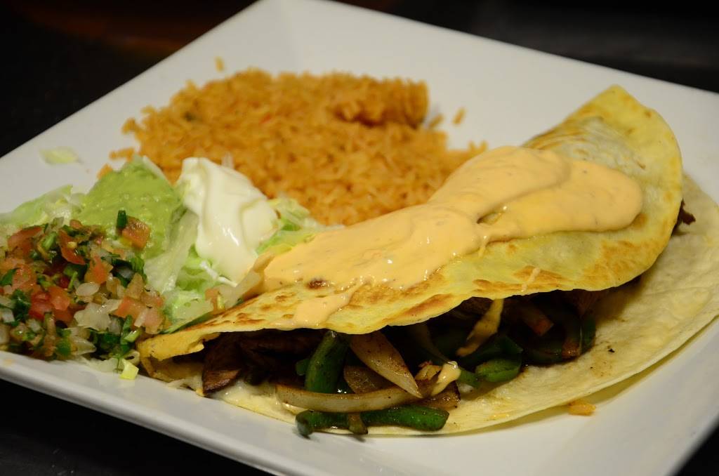 Salsas of Lake City | restaurant | 4578 SW Heritage Oaks Cir, Lake City, FL 32024, USA | 3864388956 OR +1 386-438-8956