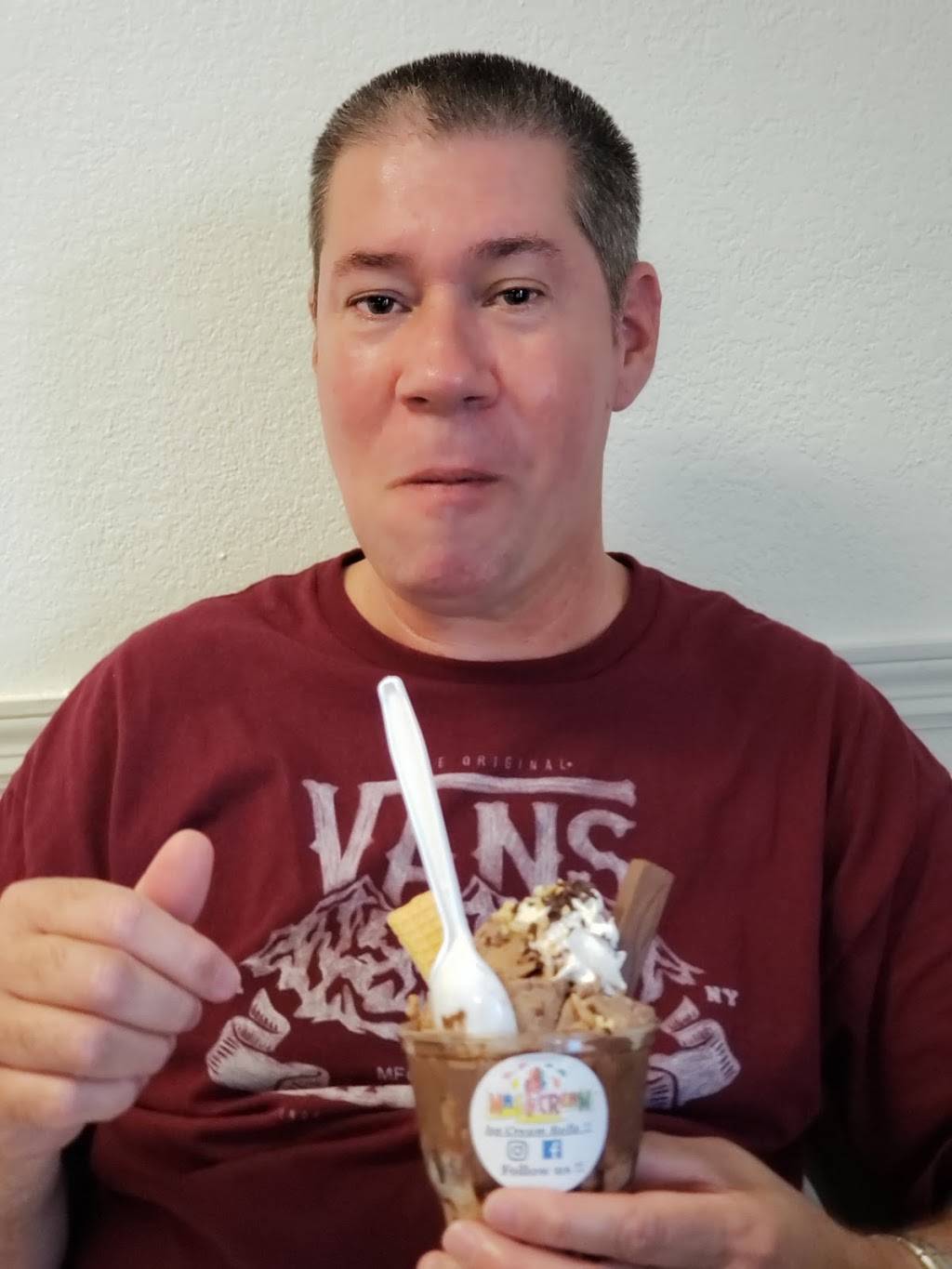 magicream | restaurant | 2558 U.S. Highway 17-92 North, Haines City, FL 33844, USA | 4077151363 OR +1 407-715-1363