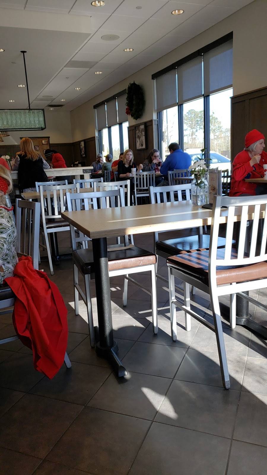 Chick-fil-A | restaurant | 75 McS Blvd, Sylacauga, AL 35150, USA | 2562450096 OR +1 256-245-0096