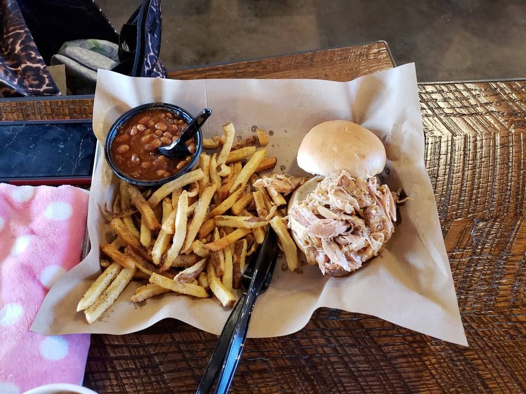 MISSION BBQ | restaurant | 4501 14th St W, Bradenton, FL 34207, USA | 9412094887 OR +1 941-209-4887