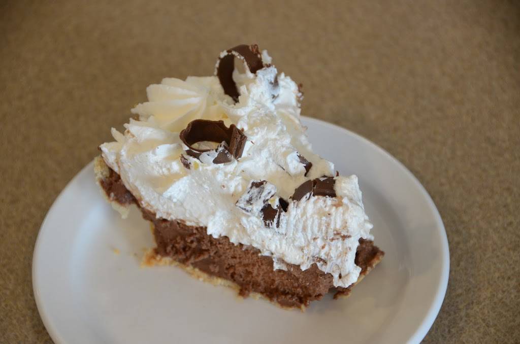 Westside Family Restaurant | restaurant | 229 6th Ave W, Grinnell, IA 50112, USA | 6412365939 OR +1 641-236-5939