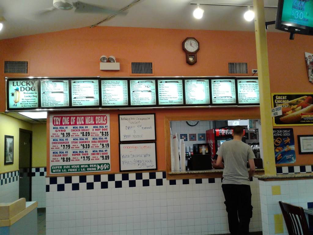 Lucky Dog | restaurant | 7151 16th St, Berwyn, IL 60402, USA | 7087490330 OR +1 708-749-0330