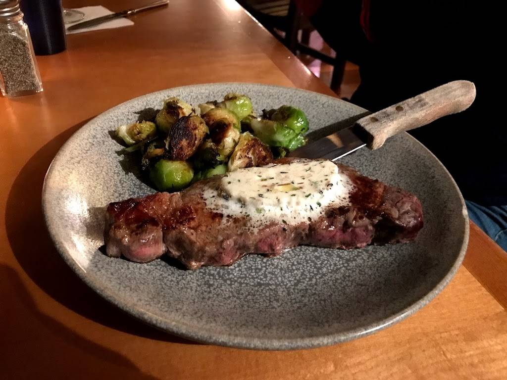 The Blue Dog Saloon | meal takeaway | 7940 Port Tobacco Rd, Port Tobacco, MD 20677, USA | 3013921740 OR +1 301-392-1740