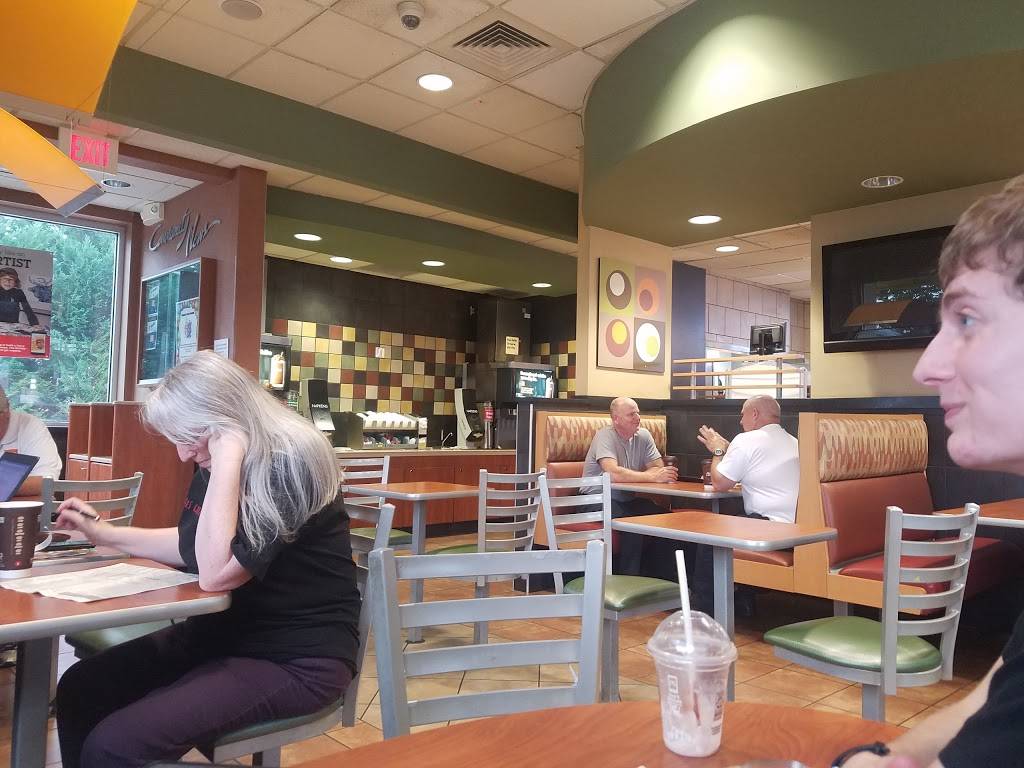 McDonalds | cafe | 664 E W Main St, Franklin, NC 28734, USA | 8283690730 OR +1 828-369-0730