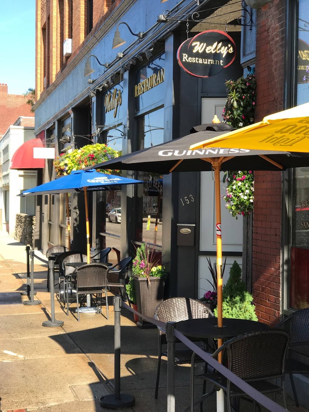 Wellys | meal takeaway | 153 Main St, Marlborough, MA 01752, USA | 5082812091 OR +1 508-281-2091