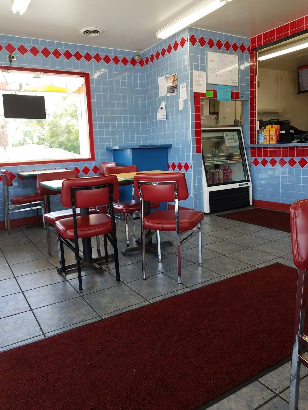 Fish Express | restaurant | 620 Riverview Dr, Kalamazoo, MI 49048, USA | 2693495000 OR +1 269-349-5000