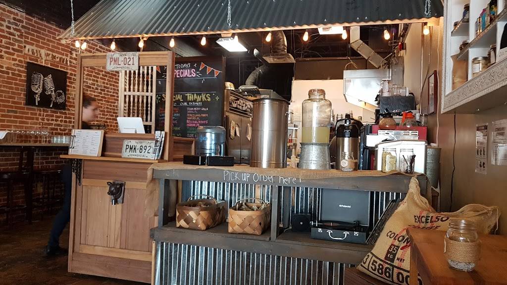 The Tennessee Truffle | restaurant | 125 W 1st St, Sanford, FL 32771, USA | 4079423977 OR +1 407-942-3977