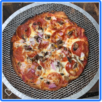 Full Moon Pizza | restaurant | 425 Michigan St, Petoskey, MI 49770, USA | 2316223344 OR +1 231-622-3344