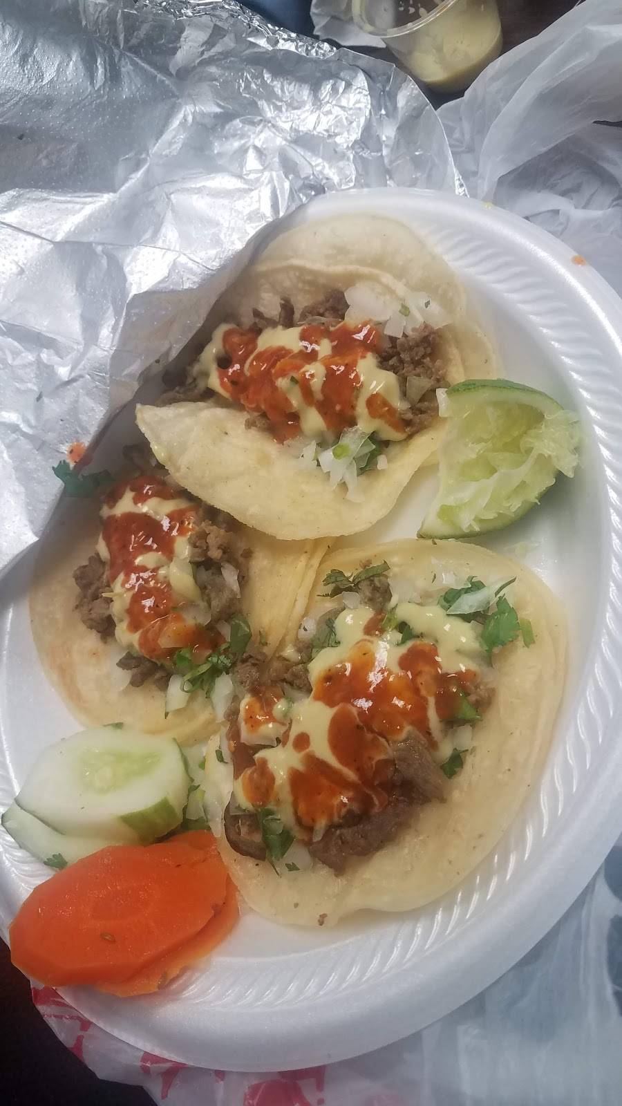 El Burrito Expess | restaurant | 1675 Madison Ave, Memphis, TN 38104, USA | 9014289626 OR +1 901-428-9626