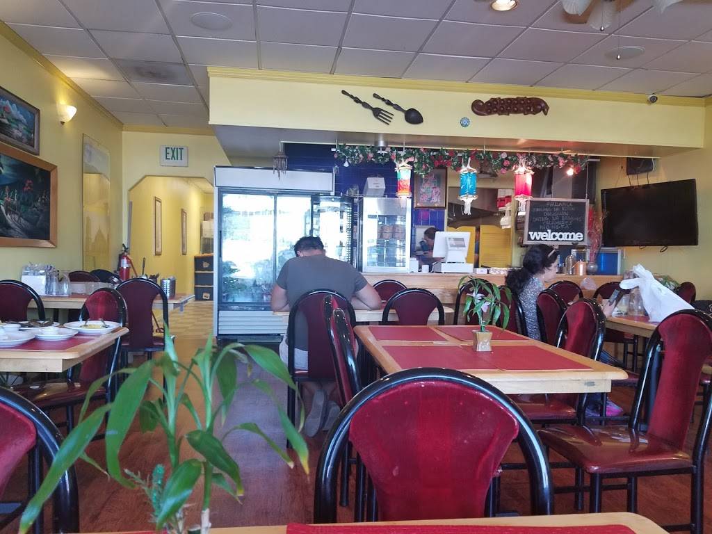 Sunburst Grill | restaurant | 2295 S Chambers Rd, Aurora, CO 80014, USA | 3037526389 OR +1 303-752-6389