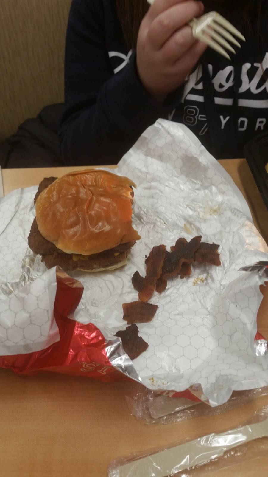 Wendys | restaurant | 5103 Jonestown Rd, Harrisburg, PA 17112, USA | 7175410232 OR +1 717-541-0232