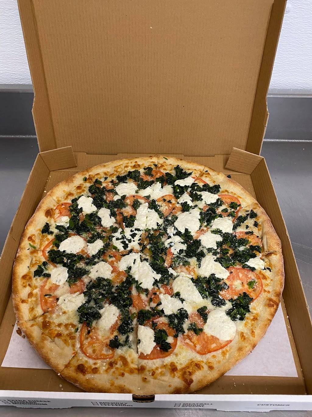 Stellas Pizza and Italian Restaurant | restaurant | 620 Silas Deane Hwy, Wethersfield, CT 06109, USA | 8605131568 OR +1 860-513-1568