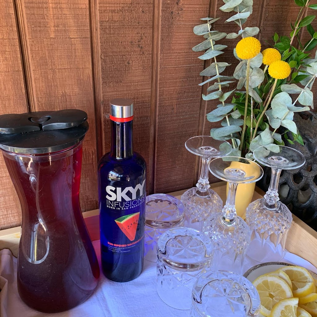 Chicago Bell Garden | restaurant | 635 W Belmont Ave, Chicago, IL 60657, USA | 7735497903 OR +1 773-549-7903