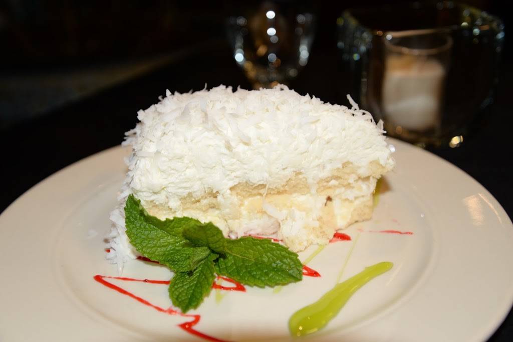 Tani Thai Restaurant | restaurant | 15 E Main St NE, Buford, GA 30518, USA | 7709321688 OR +1 770-932-1688