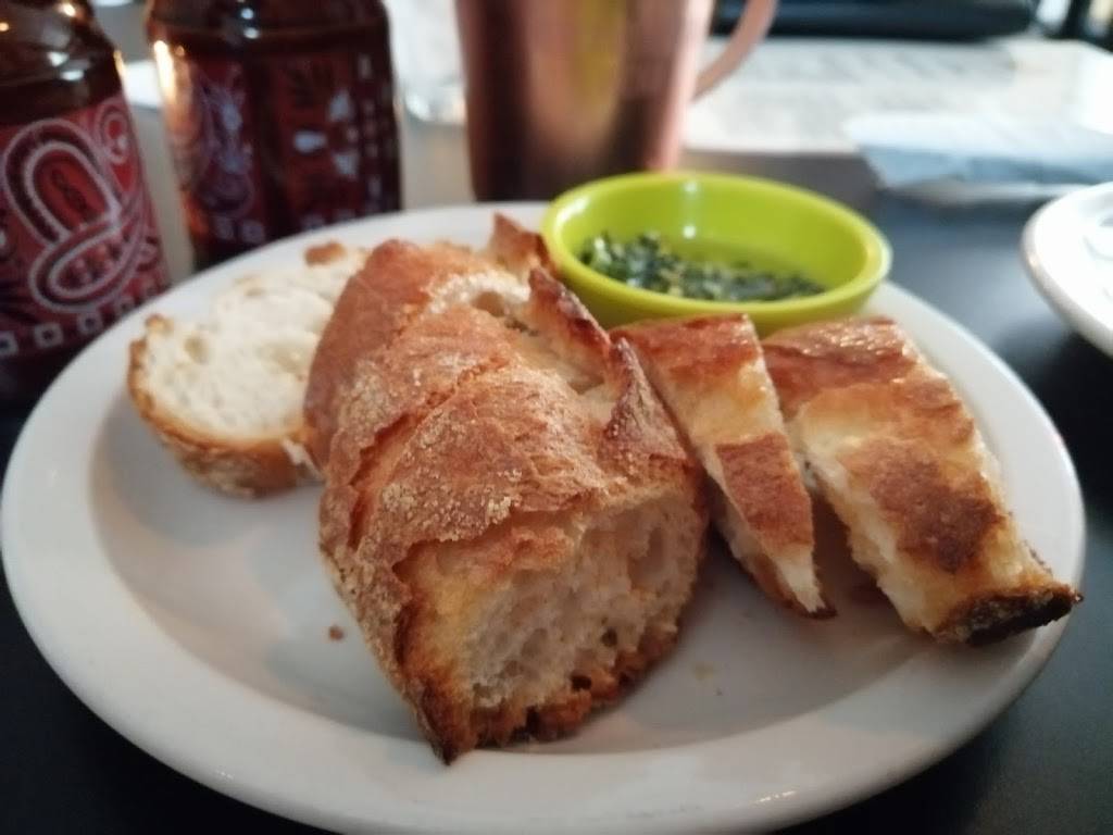 BoMallies | restaurant | 2427 Calumet Dr, Sheboygan, WI 53083, USA | 9203952868 OR +1 920-395-2868