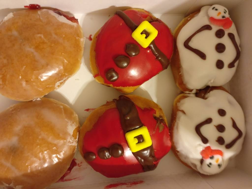 Krispy Kreme | bakery | 6072 Stage Rd, Bartlett, TN 38134, USA | 9013733802 OR +1 901-373-3802