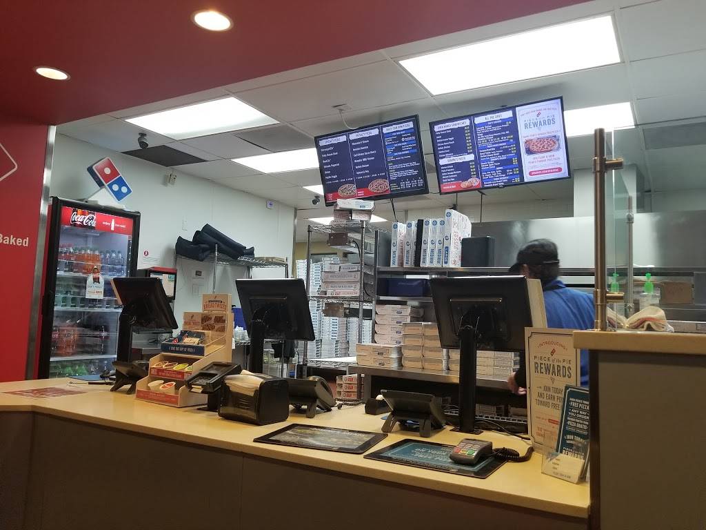 Dominos Pizza | meal delivery | 2138 Spring St, Paso Robles, CA 93446, USA | 8052398505 OR +1 805-239-8505