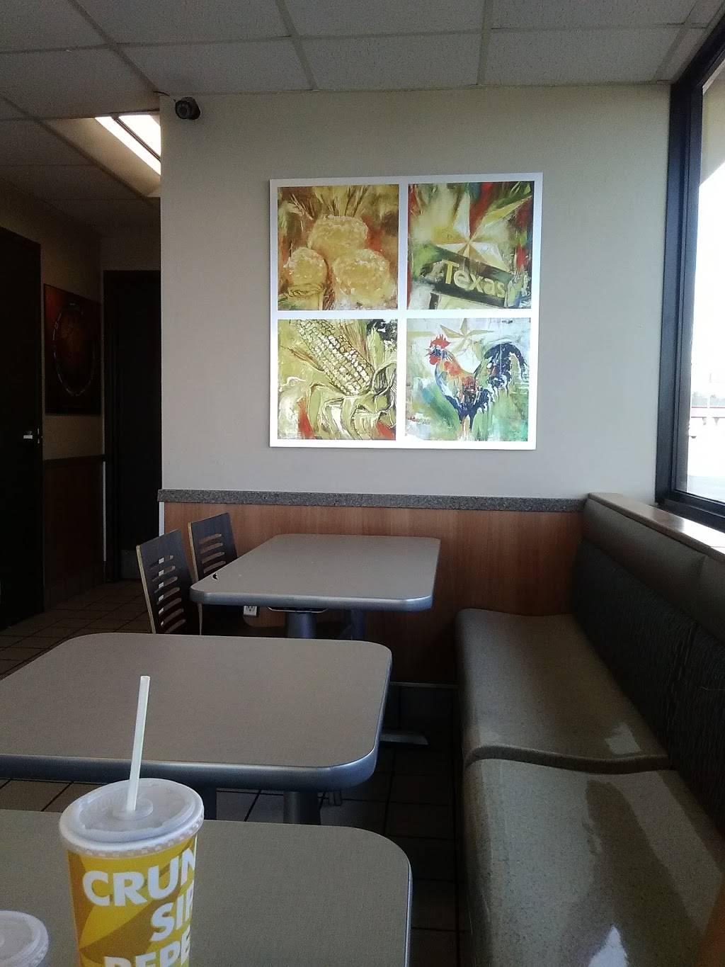 Churchs Chicken | restaurant | 2910 Westlane Rd, Indianapolis, IN 46268, USA | 3172974064 OR +1 317-297-4064