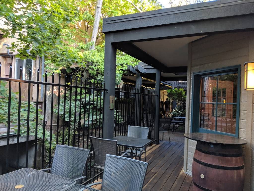 Amore Mio Italian Bistro | restaurant | 451 Main St #8, Placerville, CA 95667, USA | 5303033148 OR +1 530-303-3148