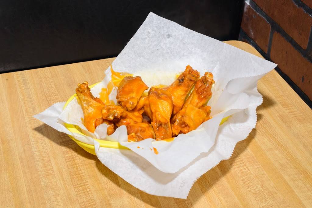 Nicks Pizzaria & Wings | meal takeaway | 1707 James L Redman Pkwy, Plant City, FL 33563, USA | 8137575900 OR +1 813-757-5900