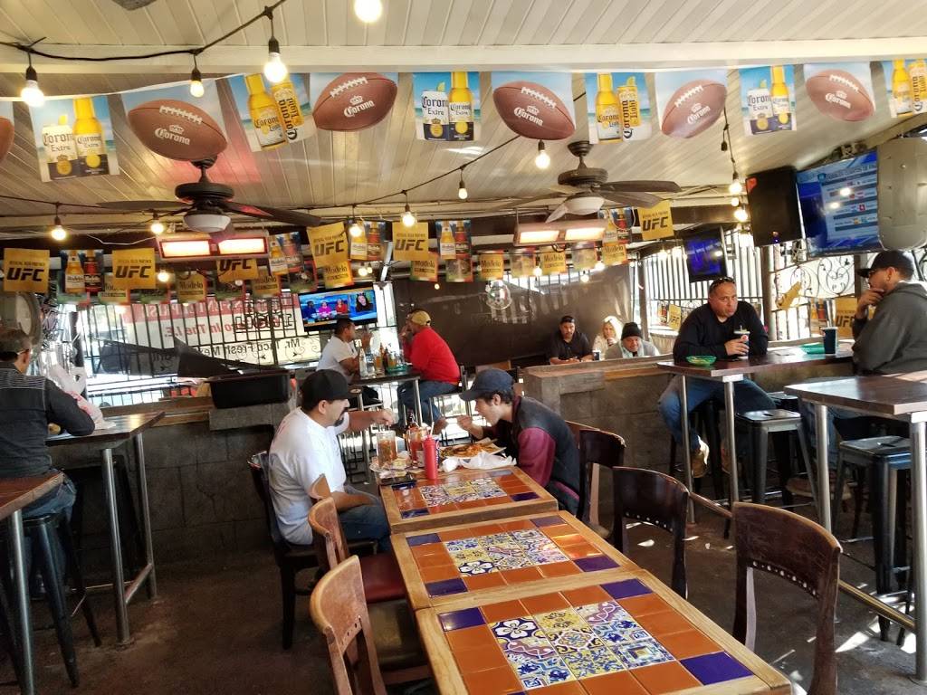 Mr. Taco Main St. | restaurant | 2435 Main St, Riverside, CA 92501, USA | 9516824020 OR +1 951-682-4020