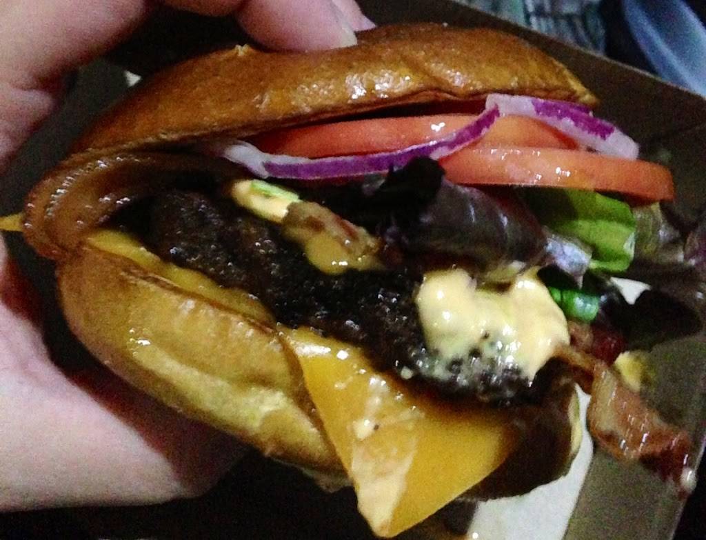 Wendys | restaurant | 333 Franklin Ave, Belleville, NJ 07109, USA | 9737599508 OR +1 973-759-9508