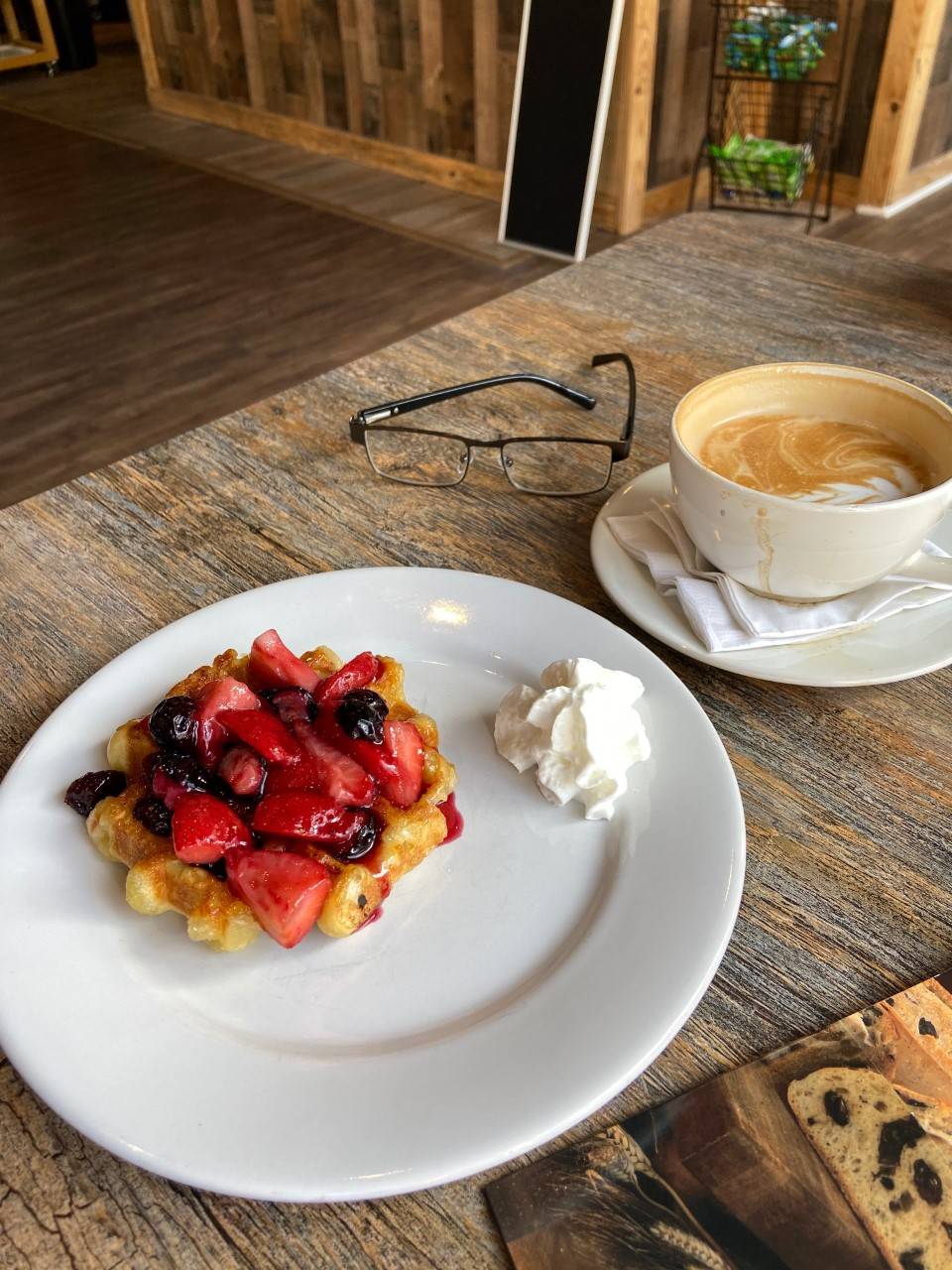 Blessed Cup | cafe | 483 Mandalay Ave #200, Clearwater Beach, FL 33767, USA | 7277547633 OR +1 727-754-7633